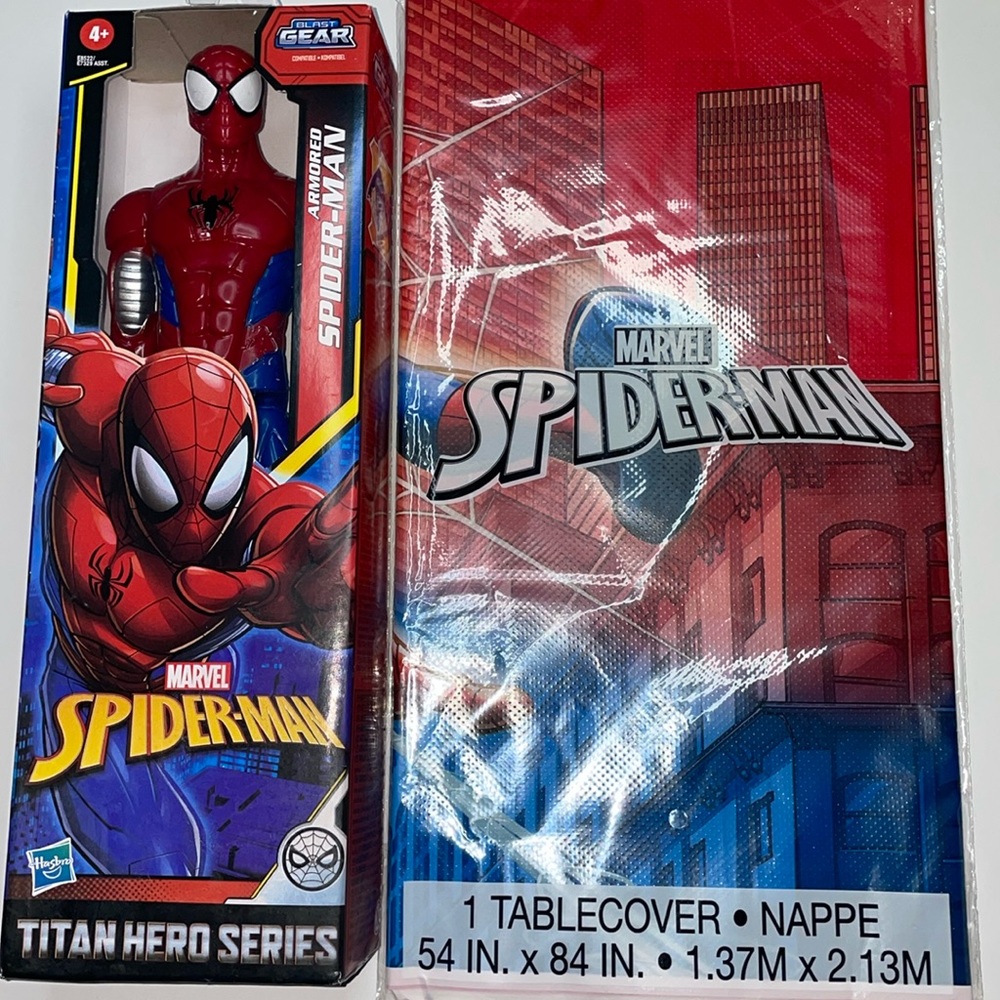 Spider-Man Marvel Titan Hero Series 12” Action Figure Toy with Tablecloth NWT